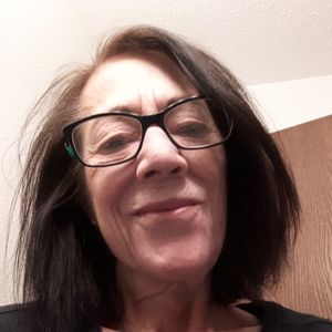 Meet your Posher, Pam